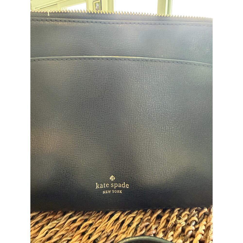 Kate Spade New York Black Leather Crossbody Shoulder Bag Zip Top Purse - Picture 8 of 9